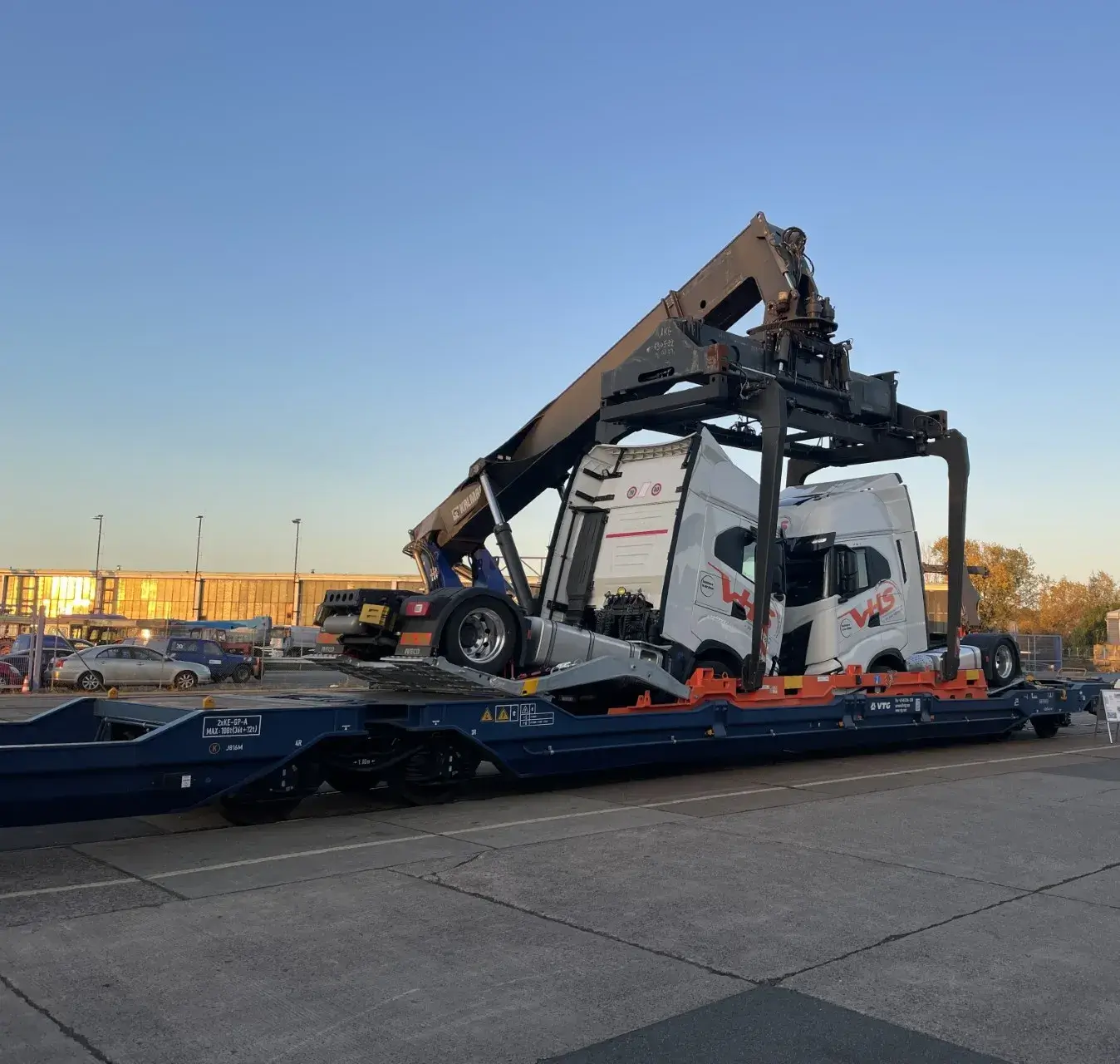 Hhla Unikai Bahn Reach Stacker Truck Verladung Zug